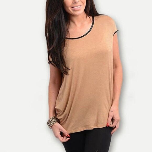 🖤 2/$20 Better Be Brown Top - Picture 1 of 3